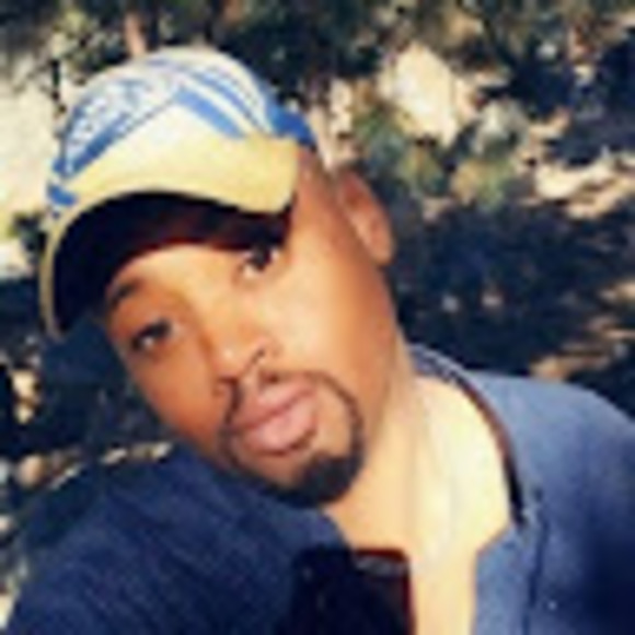 Meet your Posher, Corey - Picture 1 of 1